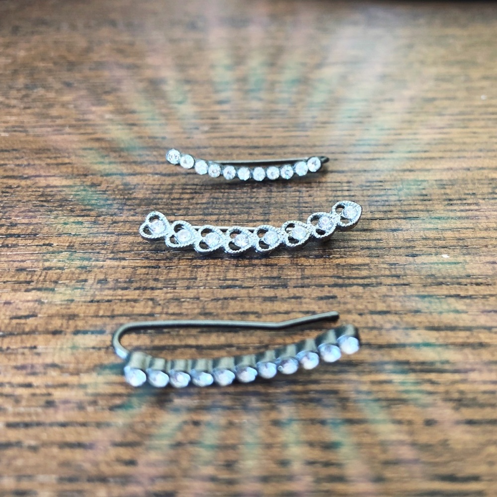 free with purchase! bundle of 3 ear crawlers